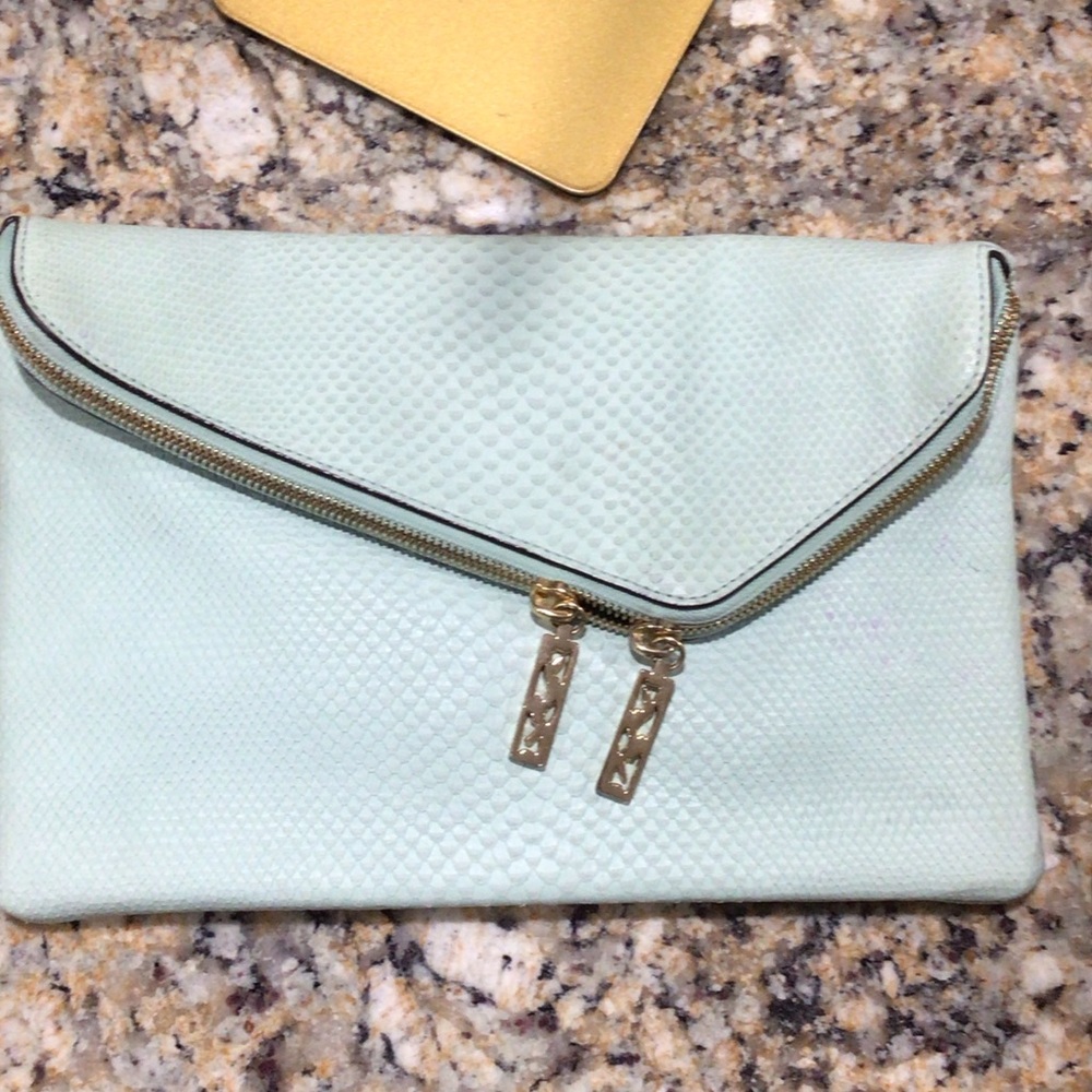 Henri Bendel Mint Green Clutch Bag D-ring to add crossbody strap - Picture 2 of 7